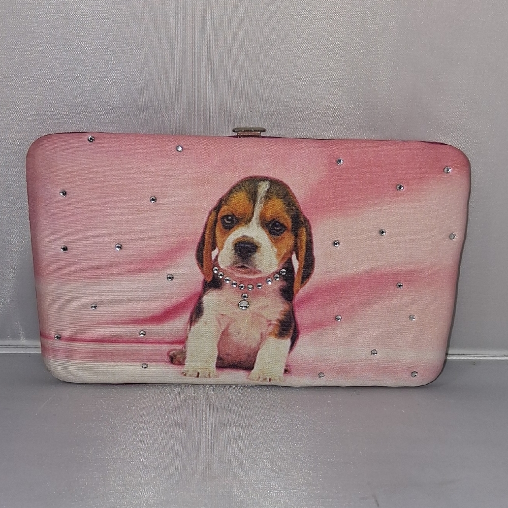 Adorable puppy wallet